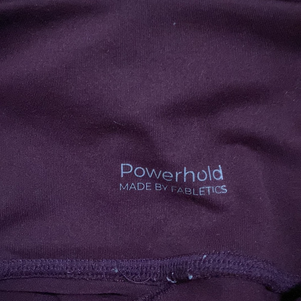 Fabletics Exercise Capris - Picture 5 of 8